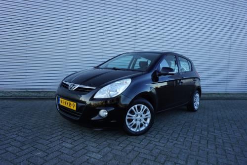 Hyundai I 20 1.2i plus climate / elektr. ramen / nap