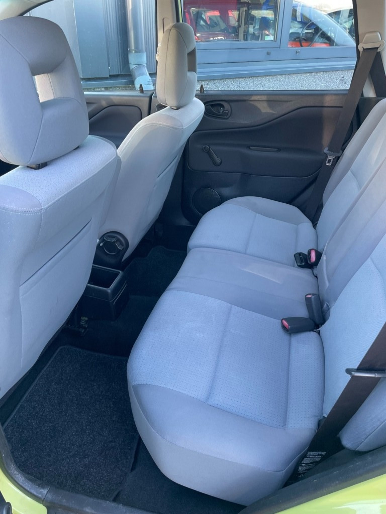 Mitsubishi Space Star 1.6 comfort