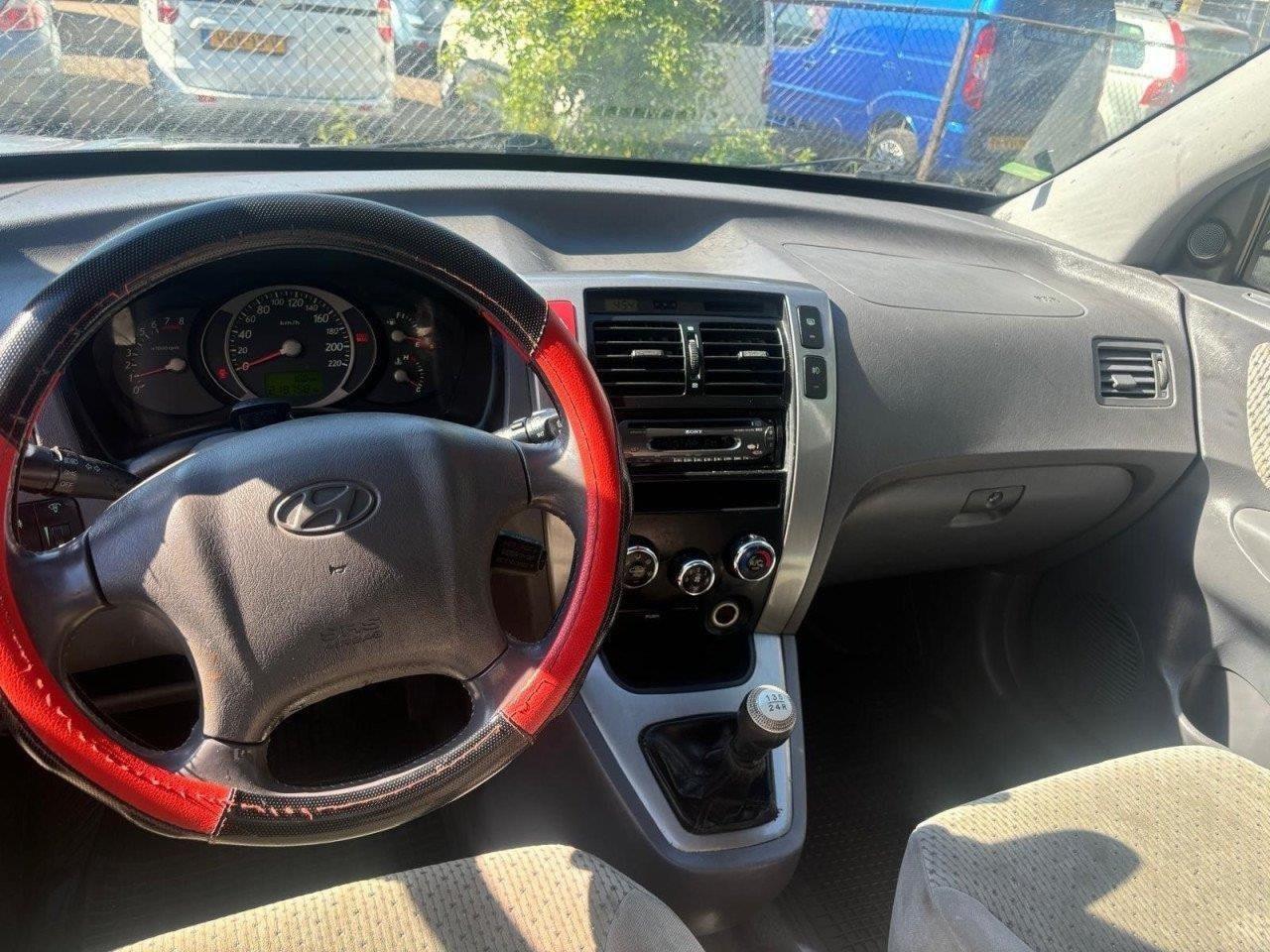 Hyundai Tucson 2.0i Dynamic Jaar Apk / Cruise