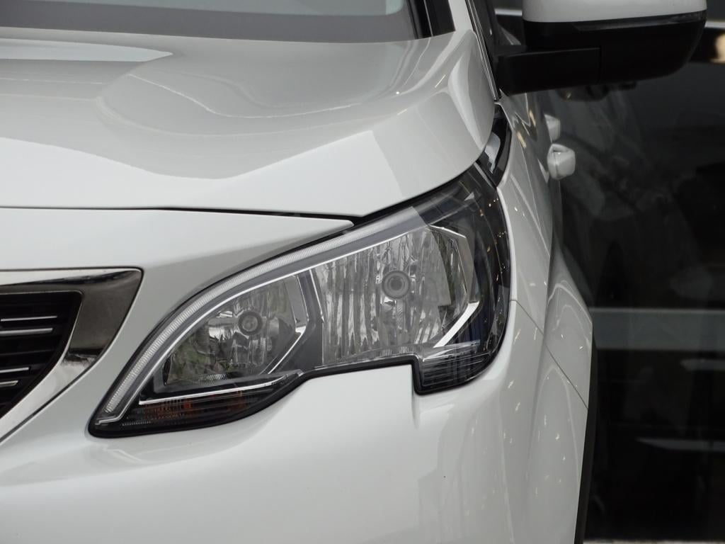 Peugeot 5008 1.2 puretech blue lease executive | 7-persoons