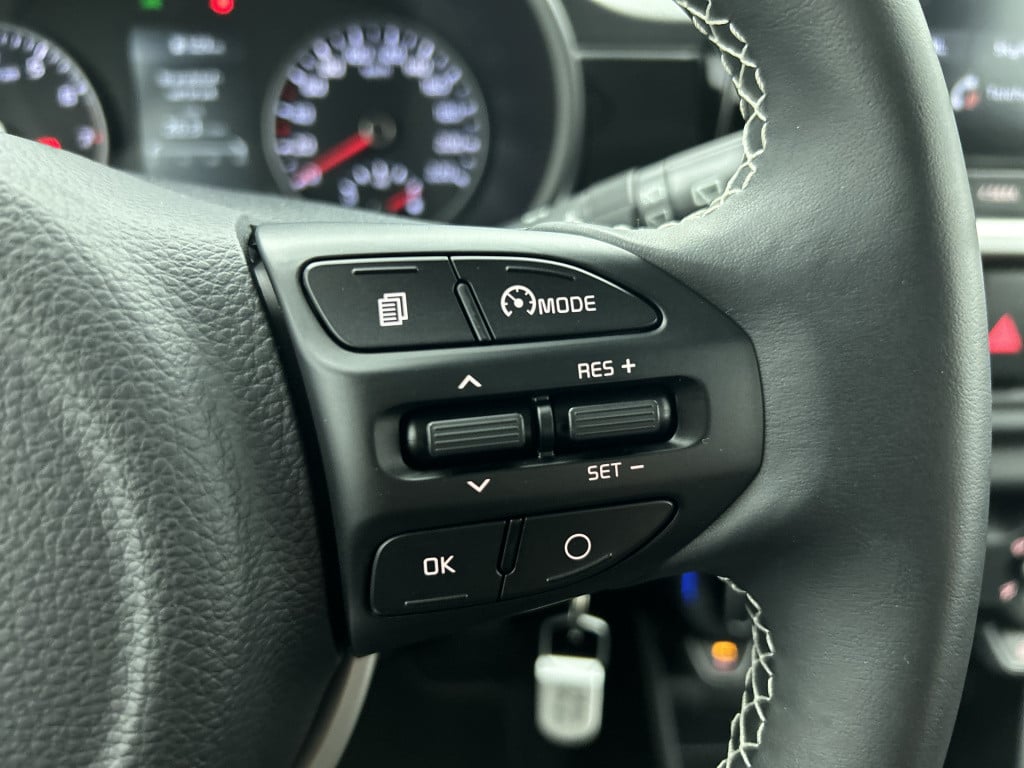 Kia Picanto 1.0 dpi dynamicline | velgen | parkeercamera | apple carplay / 