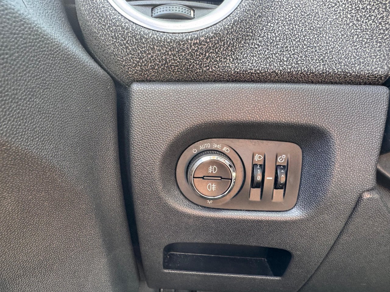 Opel Corsa 1.4 TURBO – 2012 – 157.251 km – Nieuwe APK