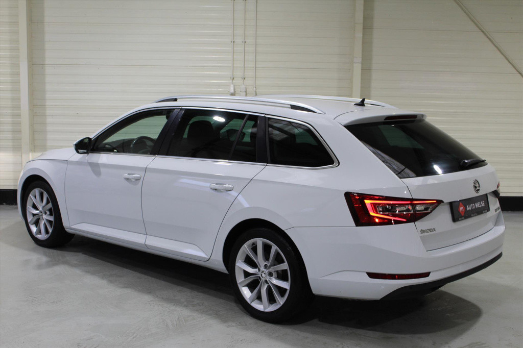 Skoda Superb combi style 1.4 tsi act