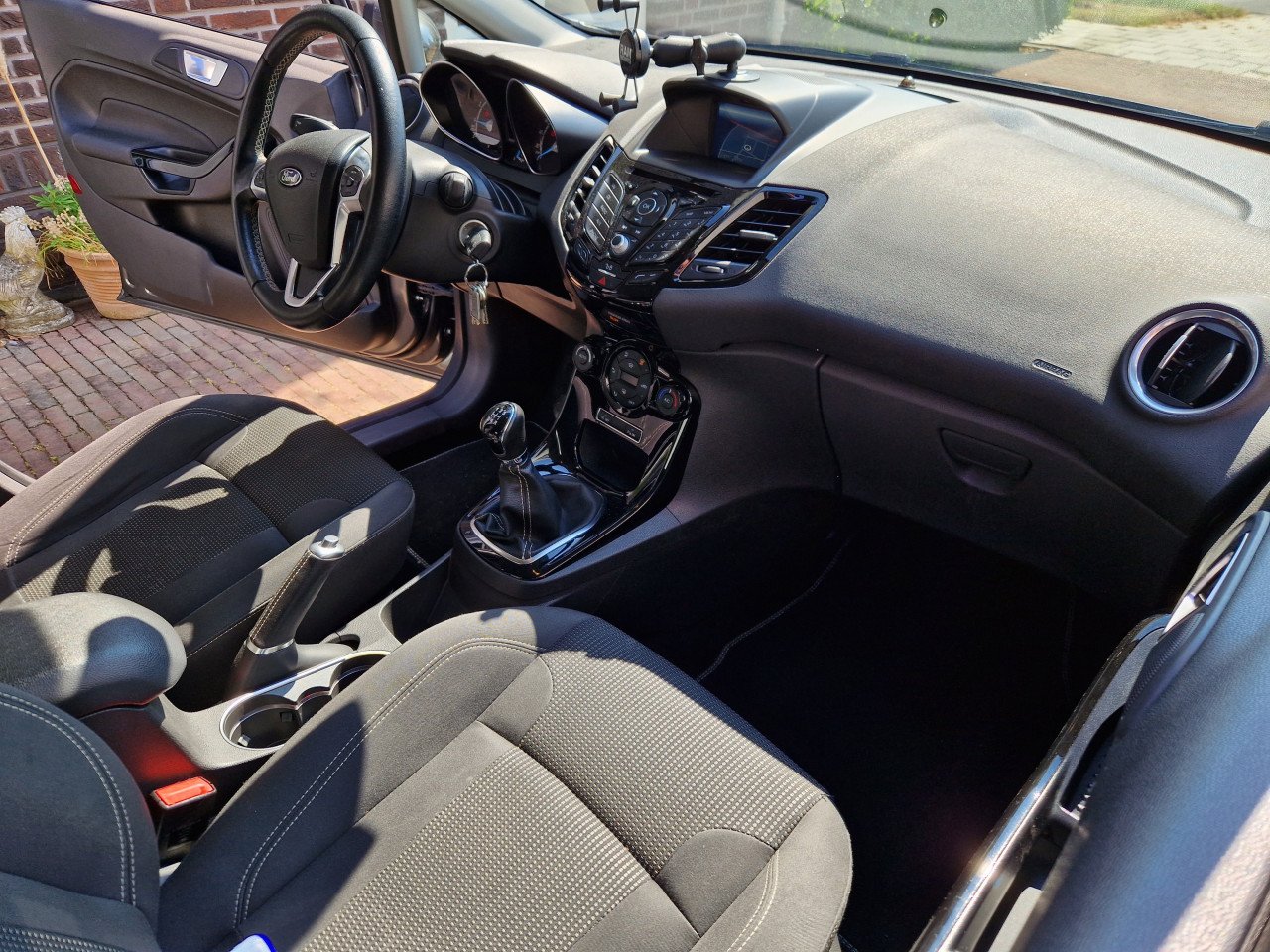 Ford Fiësta ecoboost Titanium 101pk