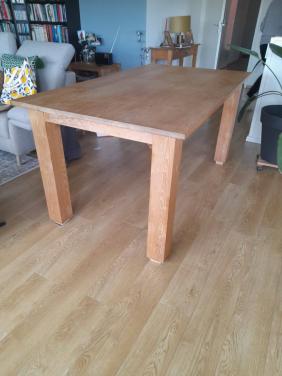 Massief teak eettafel 90x160