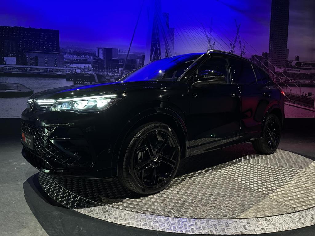 Volkswagen Tiguan 1.5 ehybrid r-line edition *leder*memory*blackstyle*trekh