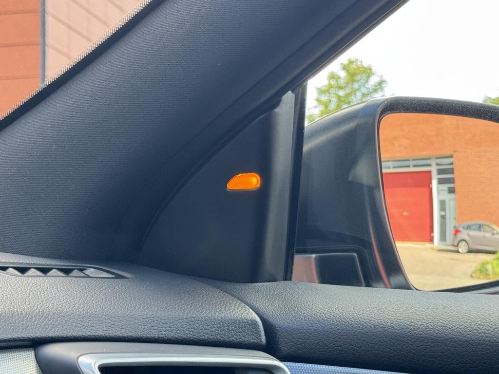Nissan Qashqai 1.2 tekna + trekhaak, bose audio + nappa leder