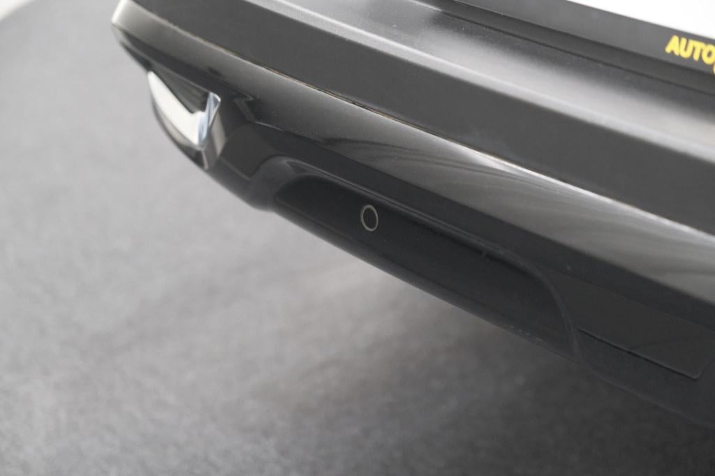 Renault Kadjar tce 160 edc black edition | bose audio | adaptieve cruise co