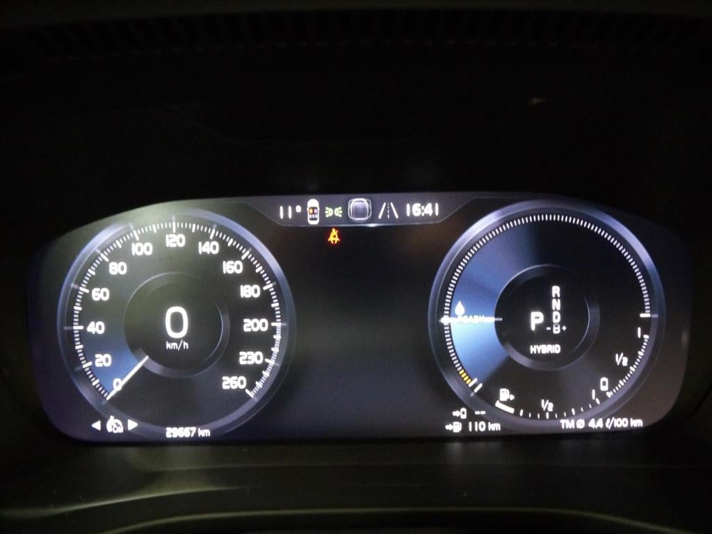 Volvo XC40 t5 plug-in hybrid 262pk aut plus dark