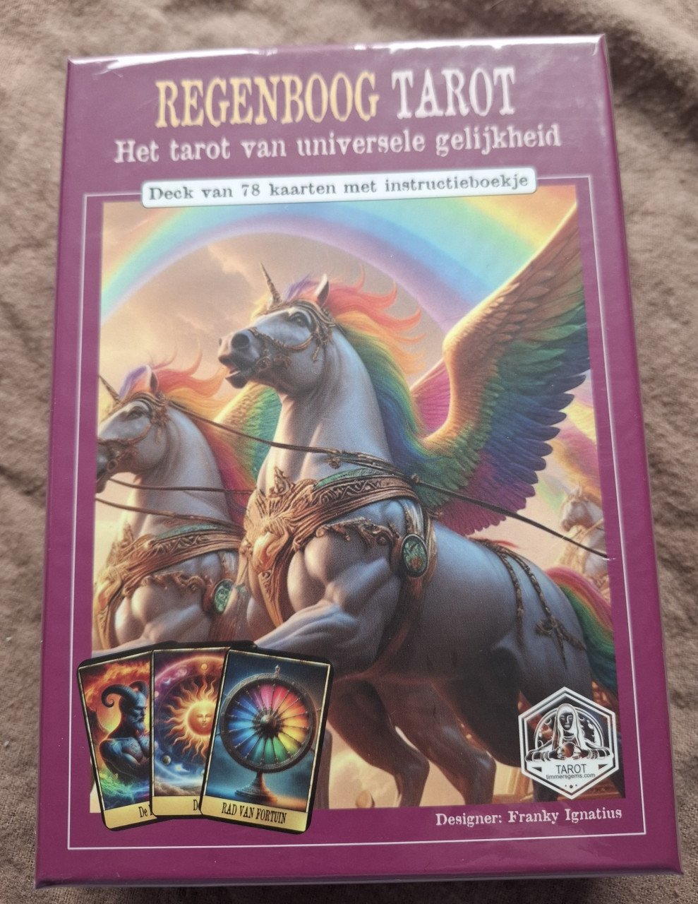 Verschillende tarot kaarten nieuw