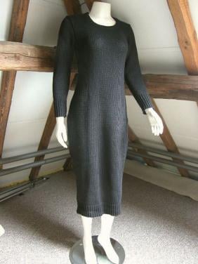 SÁBETH: Nieuw Grofgebreid jurkje zwart S of M