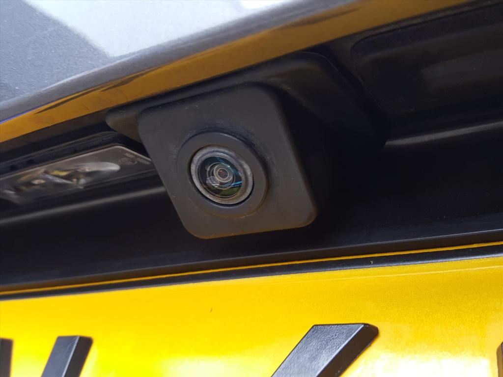 Peugeot 3008 allure 1.2-130pk automaat (eat8) apple carplay & android auto 