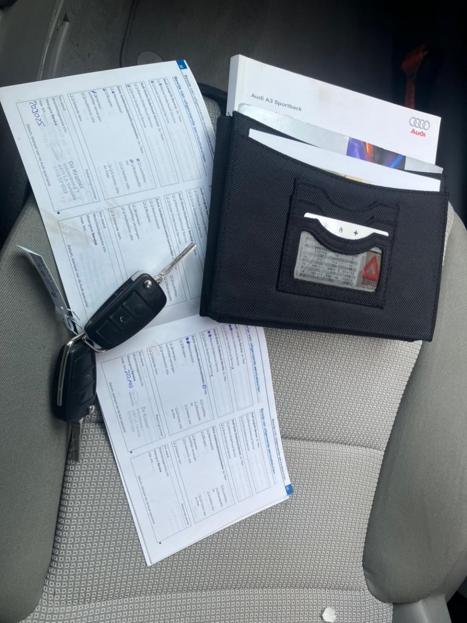 Audi A3 sportback 1.6 attraction business edition cruisse clima