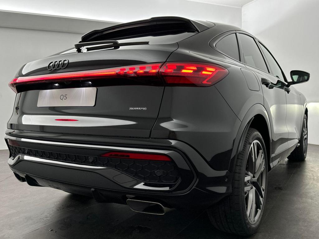 Audi Q5 sportback s edition e-hybrid 220 kw / 299 pk sportback 7 ver