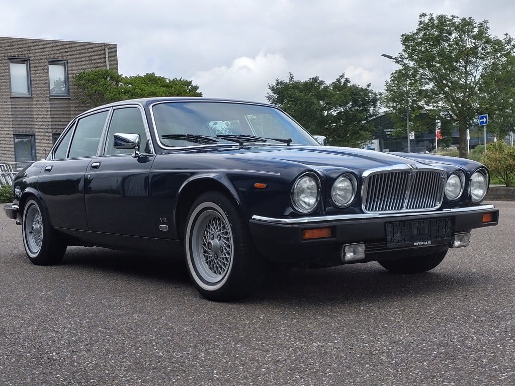 Jaguar Xj 12 serie iii