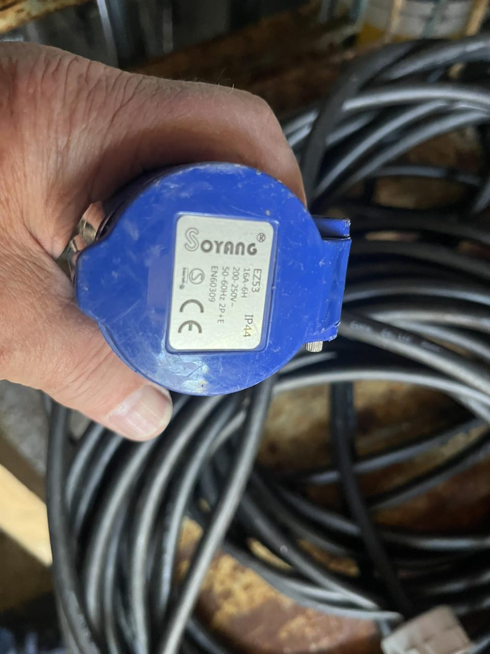 Caravanaansluitkabel CEE verlengkabel 35 meter