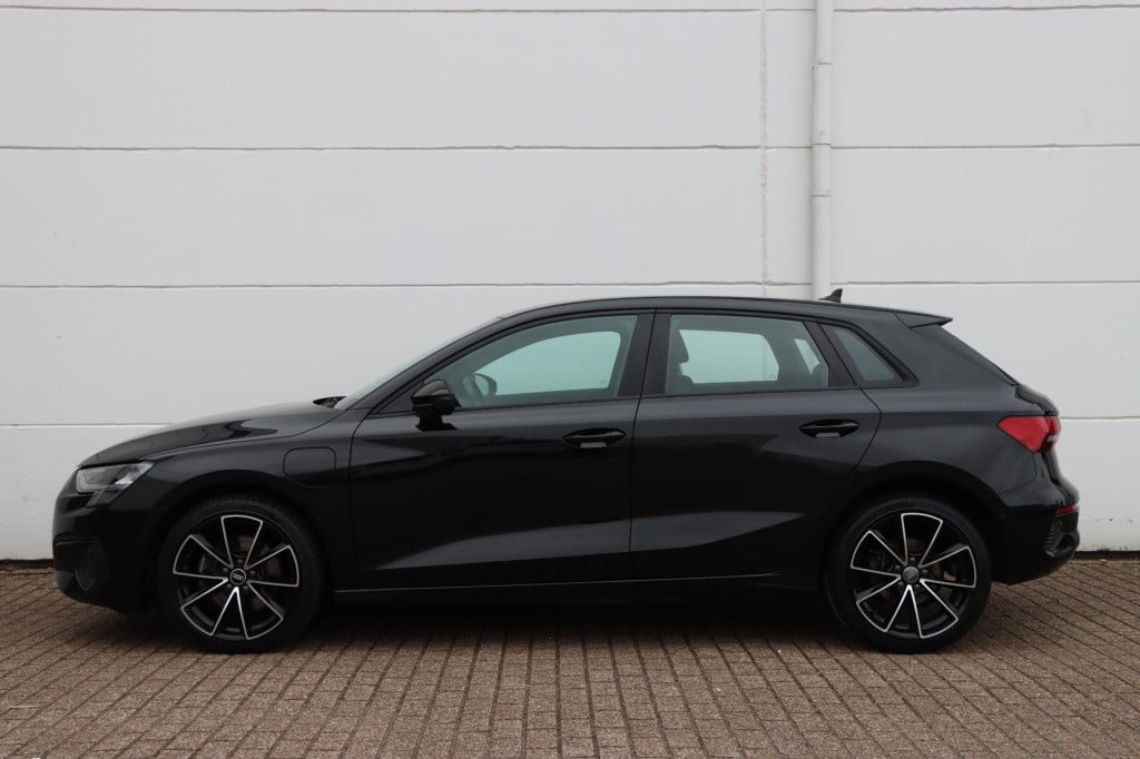 Audi A3 sportback 40 tfsi e advanced edition 204pk s-tronic