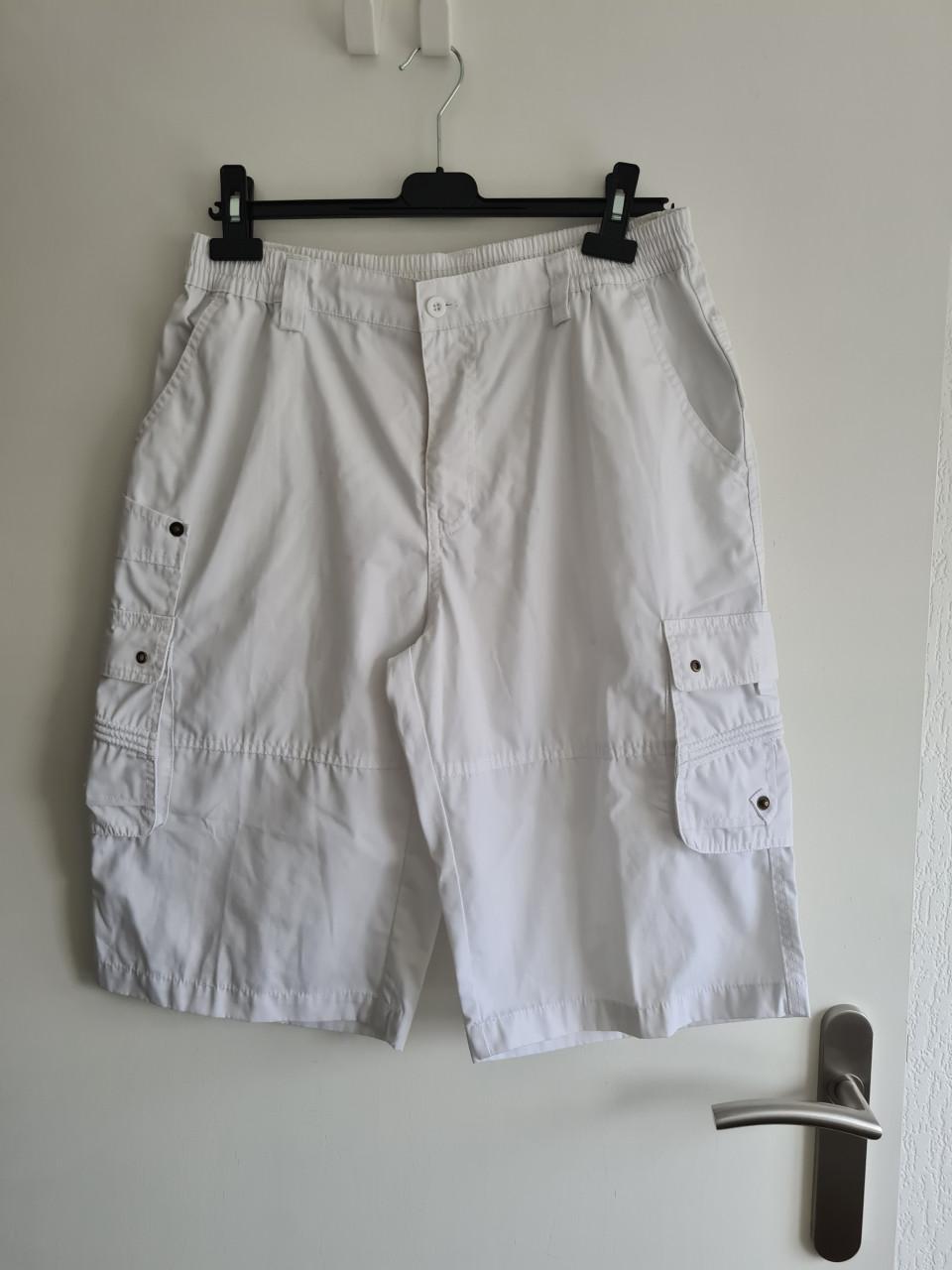 Witte korte broek van Milan  Maat L