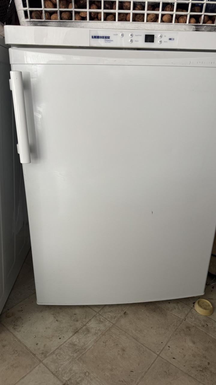 NO FROST VRIEZER