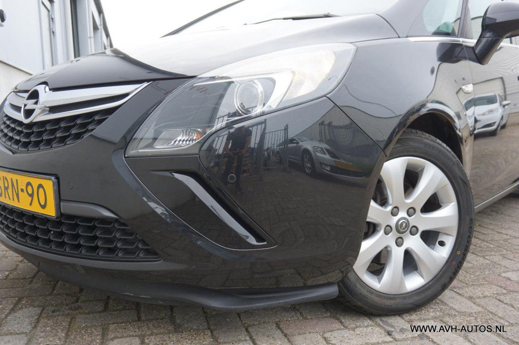 Opel Zafira tourer 1.4 berlin