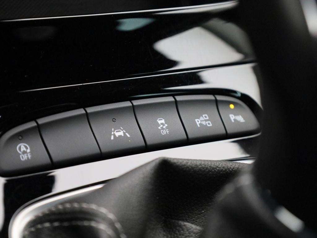 Opel Astra 1.2 elegance | lmv | parkeer sensoren | camera | cruise control 