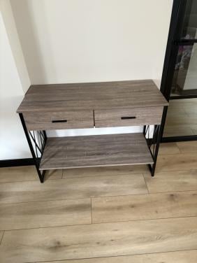 Tv kast industrieel.