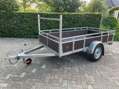 Herstellingen elektriciteit aanhangwagen