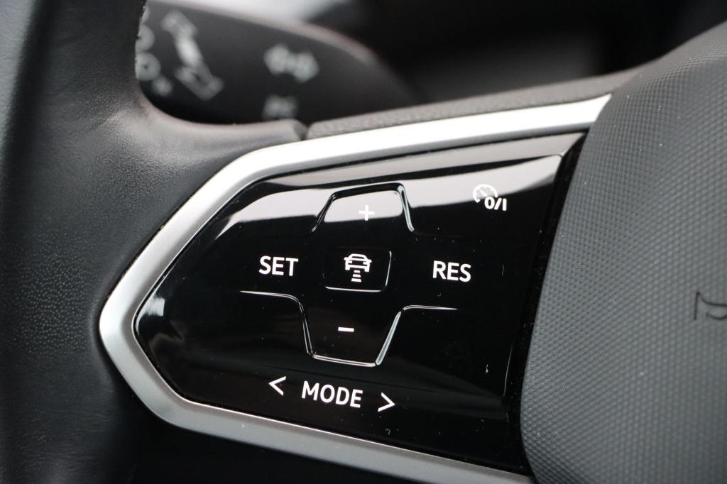 Volkswagen Id.5 pro 77 kwh 204pk | soh 95,6% |