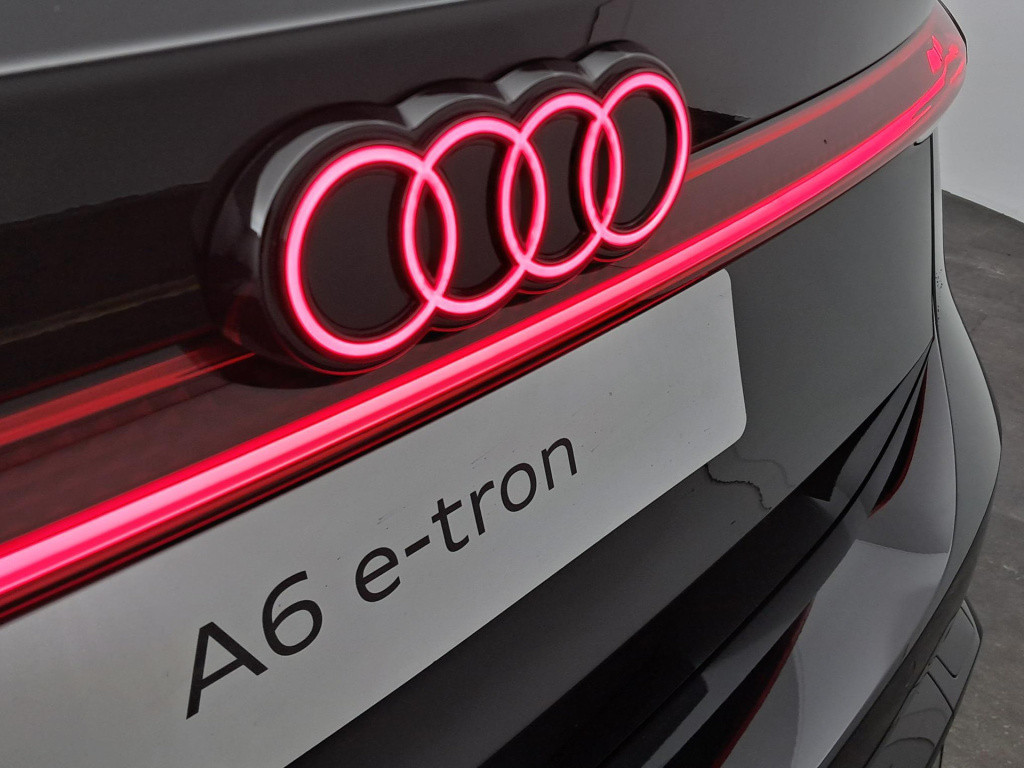 Audi A6 Avant E-tron s edition e-tron 83 kwh 210 kw / 286 pk avant elek