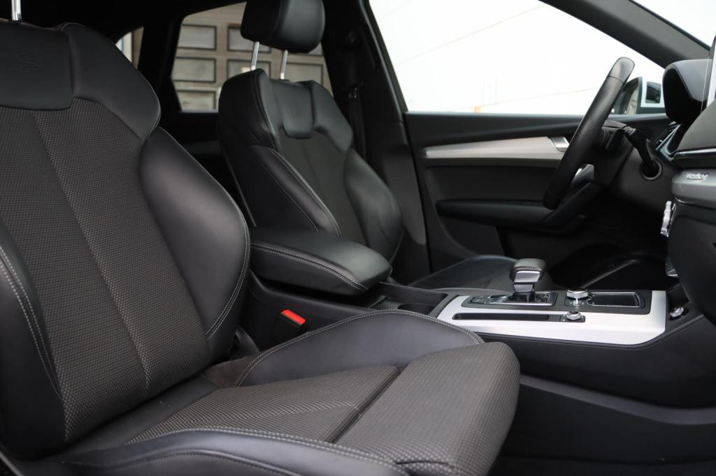 Audi Q5 55 tfsi e quattro competition s-tronic 367pk