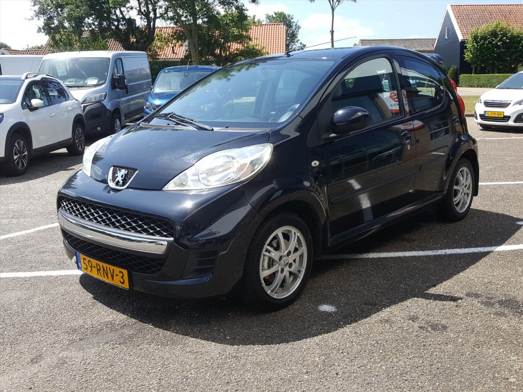 Peugeot 107 1.0 12v 5d 2-tronic automaat airco | lm-velgen | radio met cd-s