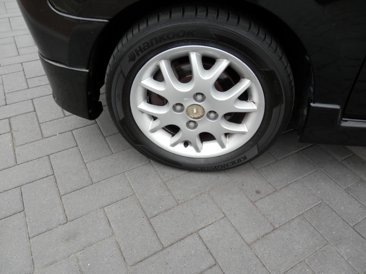 Auto Garant Biedt Aan: Suzuki Wagon R 1.3 Special
