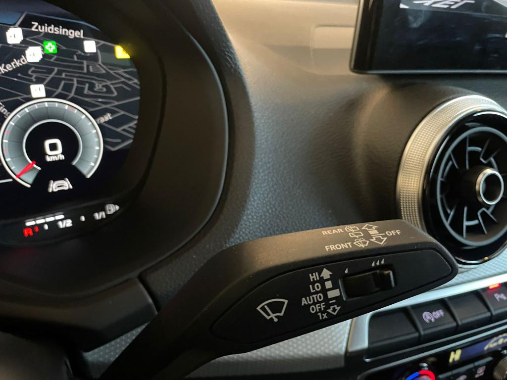 Audi Q2 35 tfsi s edition