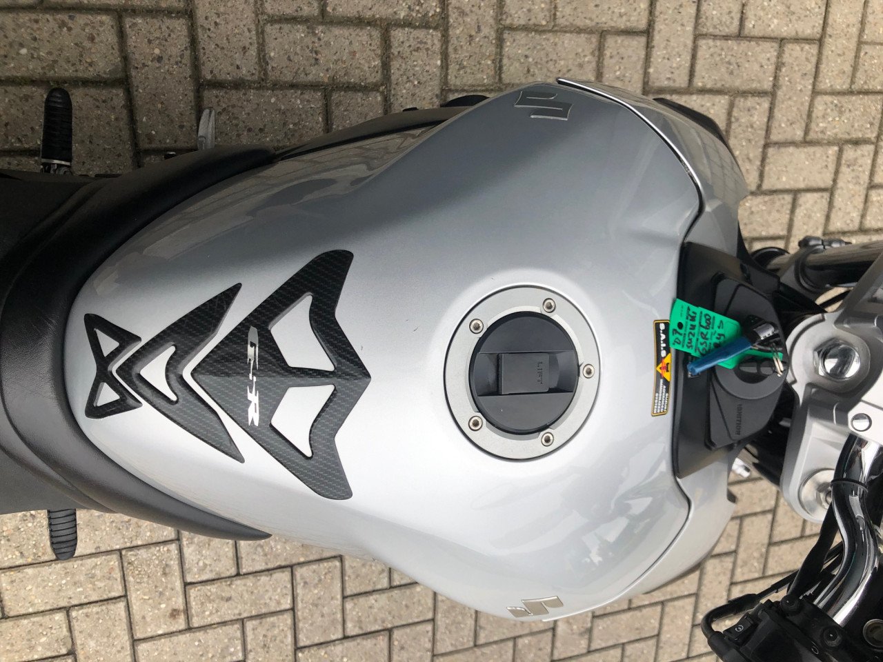 Suzuki GSR600 uit 2007 met 35 dkm, Rizoma, Ermax, etc, rijklaar €3250,-