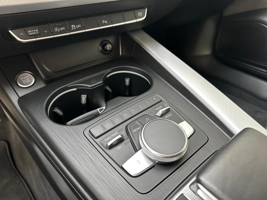 Audi A4 avant 2.0 tfsi ultra design pro line plus aut | navi | 18 inch | bl