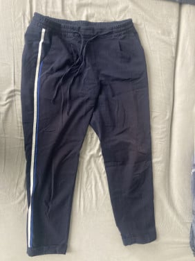 7/8 donkerblauwe broek met bies