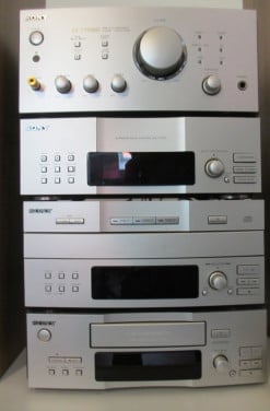 Sony stereo installatie