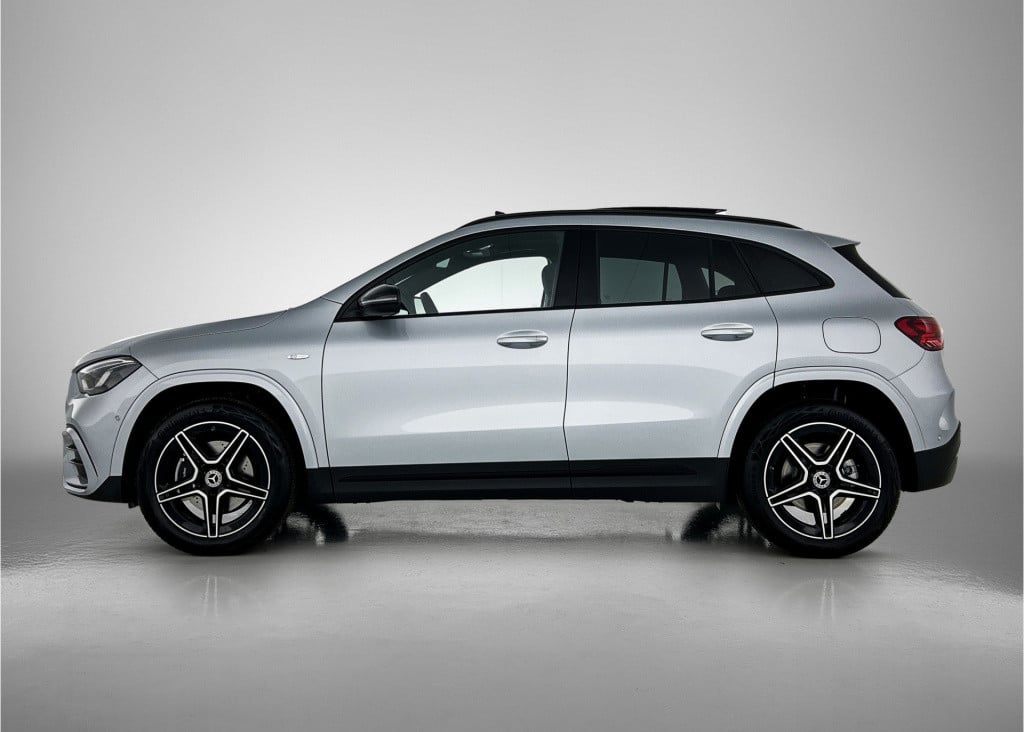 Mercedes-Benz Gla-klasse 250 e business solution amg | nightpakket | smartp