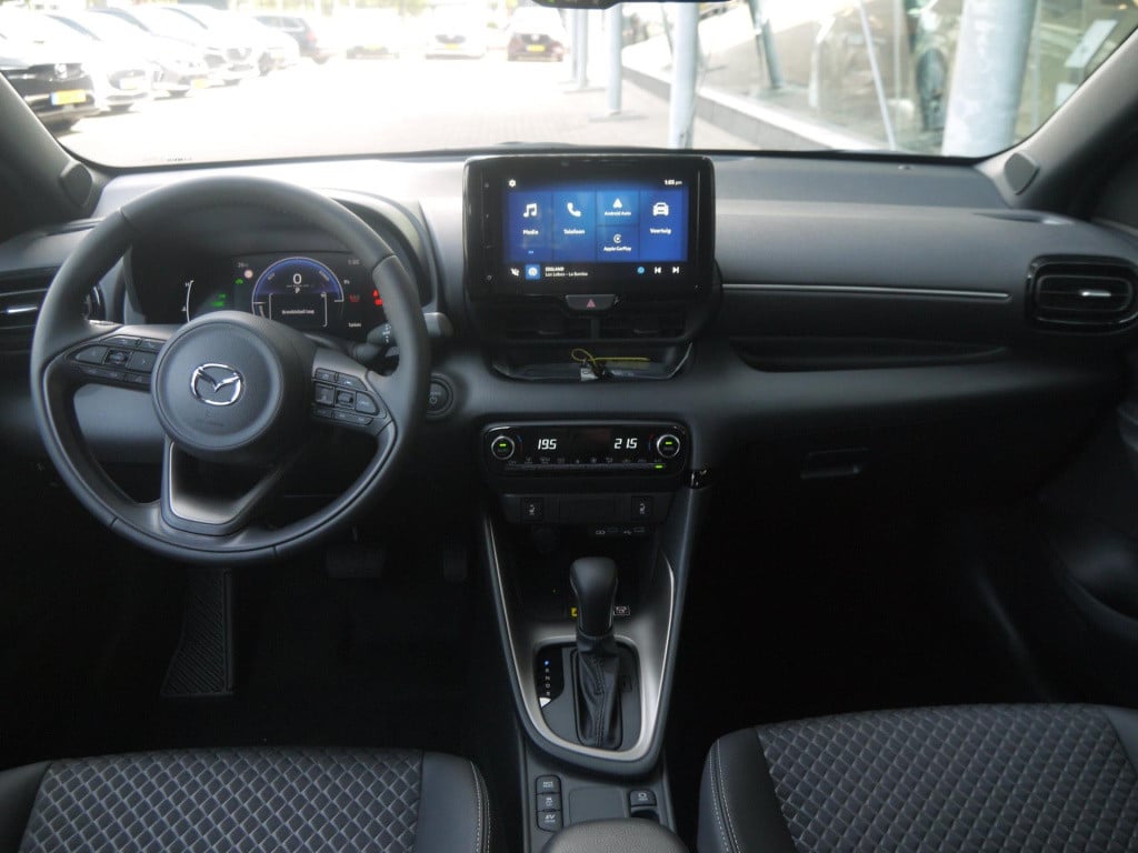 Mazda 2 Hybrid 1.5 homura