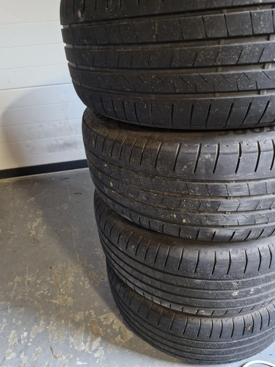 Set Audi banden 255 55 R19