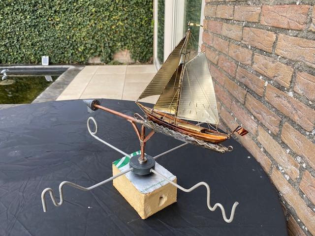 Prachtige Windwijzer( zeilschip) in 3D handgemaakt in koper/messing draaid