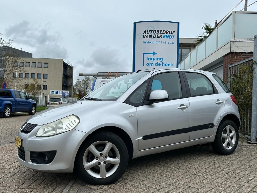 Suzuki Sx4 1.6 exclusive automaat airco hoge zit!
