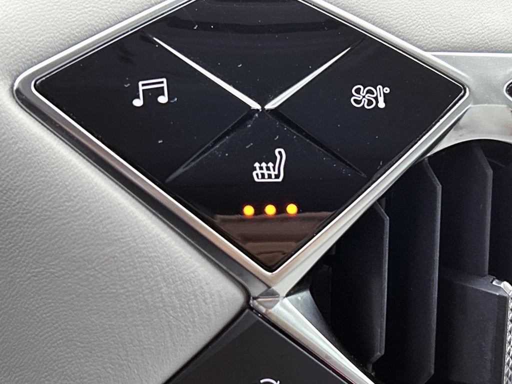 Ds Ds 3 crossback 130pk automaat rivoli | matrix led | navigatie | stoelver