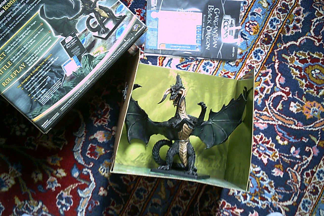 Dungeons & Dragons ICONS - Gargantuan Black Dragon - limited edition -