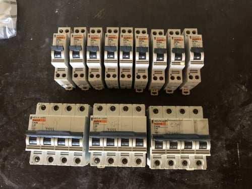 Te koop : Automatische zekeringen
