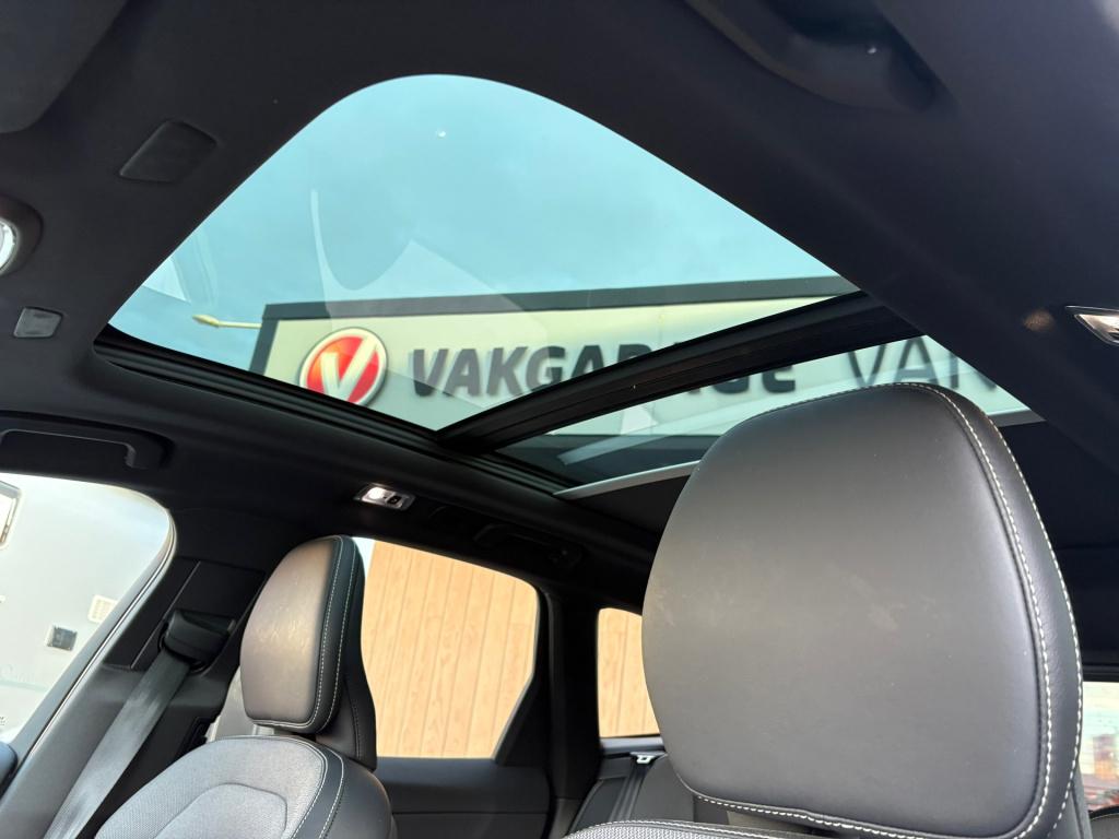 Volvo XC60 2.0 b4 r-design