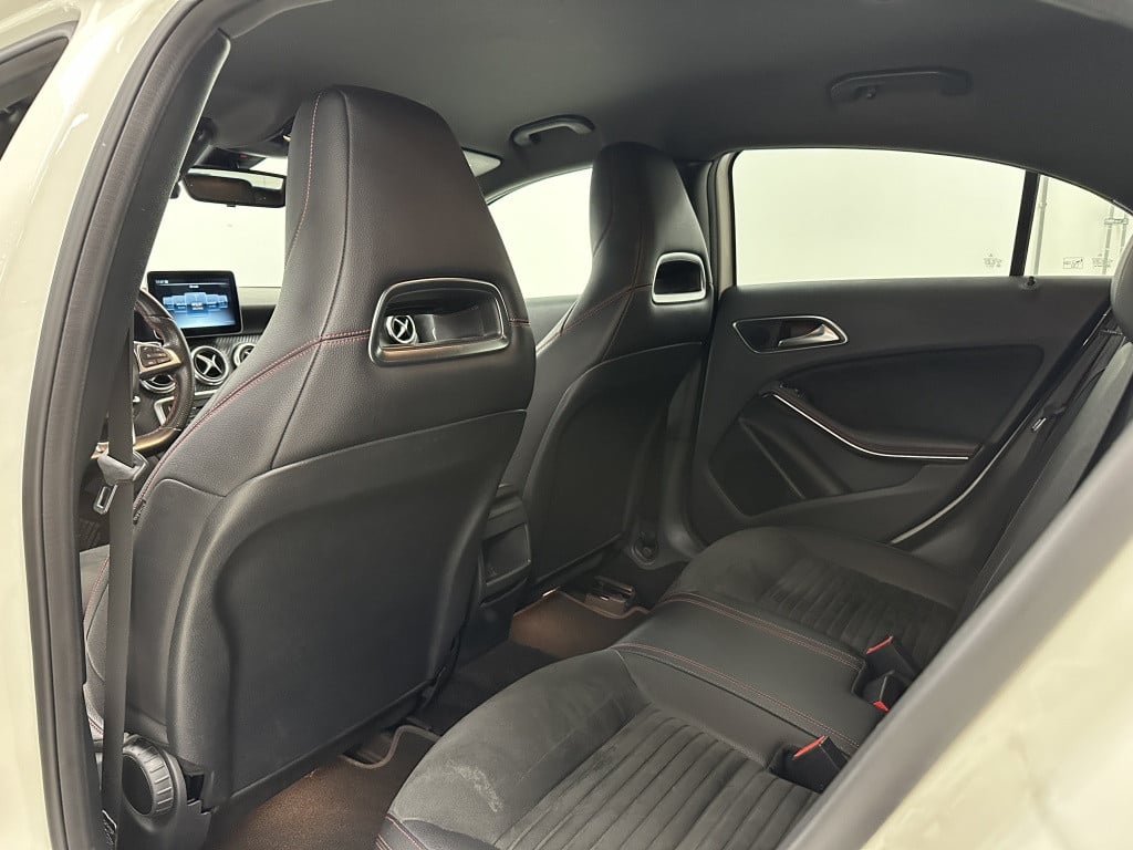 Mercedes-Benz A-Klasse 160 amg night ed. | facelift | 18'' | led koplampen 