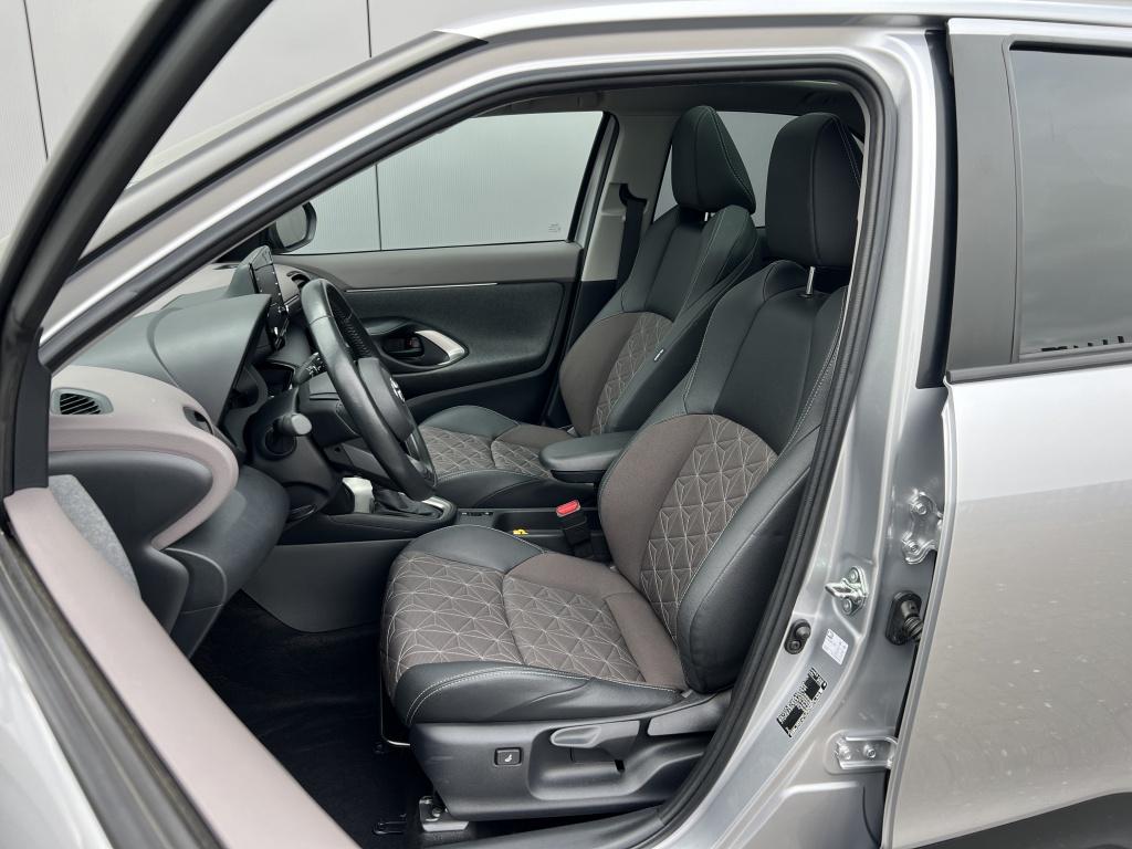 Toyota Yaris Cross 1.5 hybrid executive | head up display | 360 camera | tr
