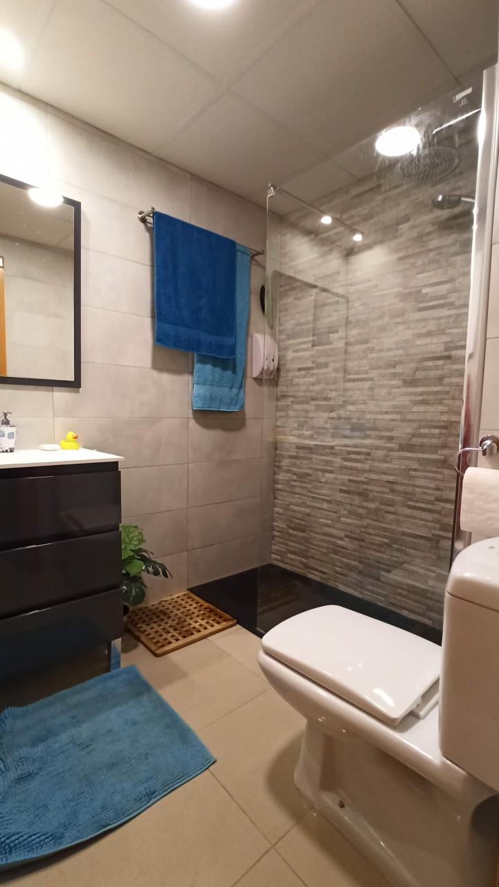 Geniet van een fabuleus uitzicht vanaf uw balkon in de zon.