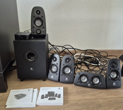 Logitech speakerset Z506 inclusief bluetooth adapter